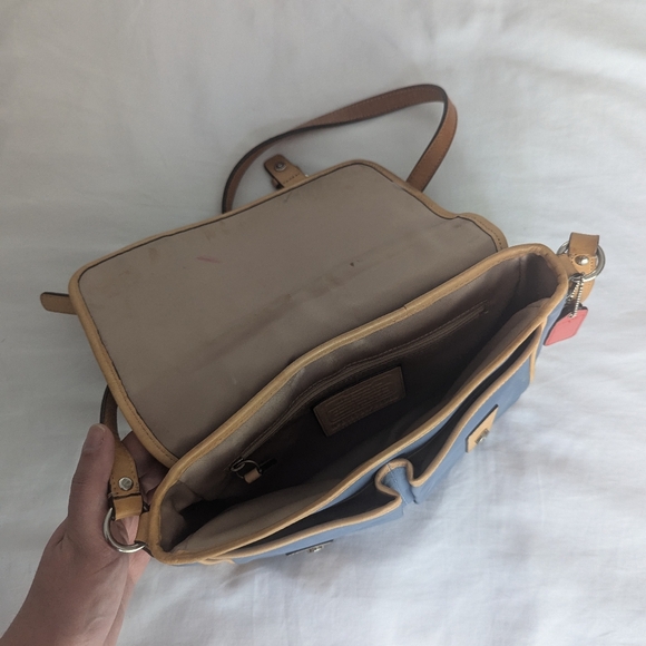 Coach Cross-body Purse Satchel - Picture 10 of 11